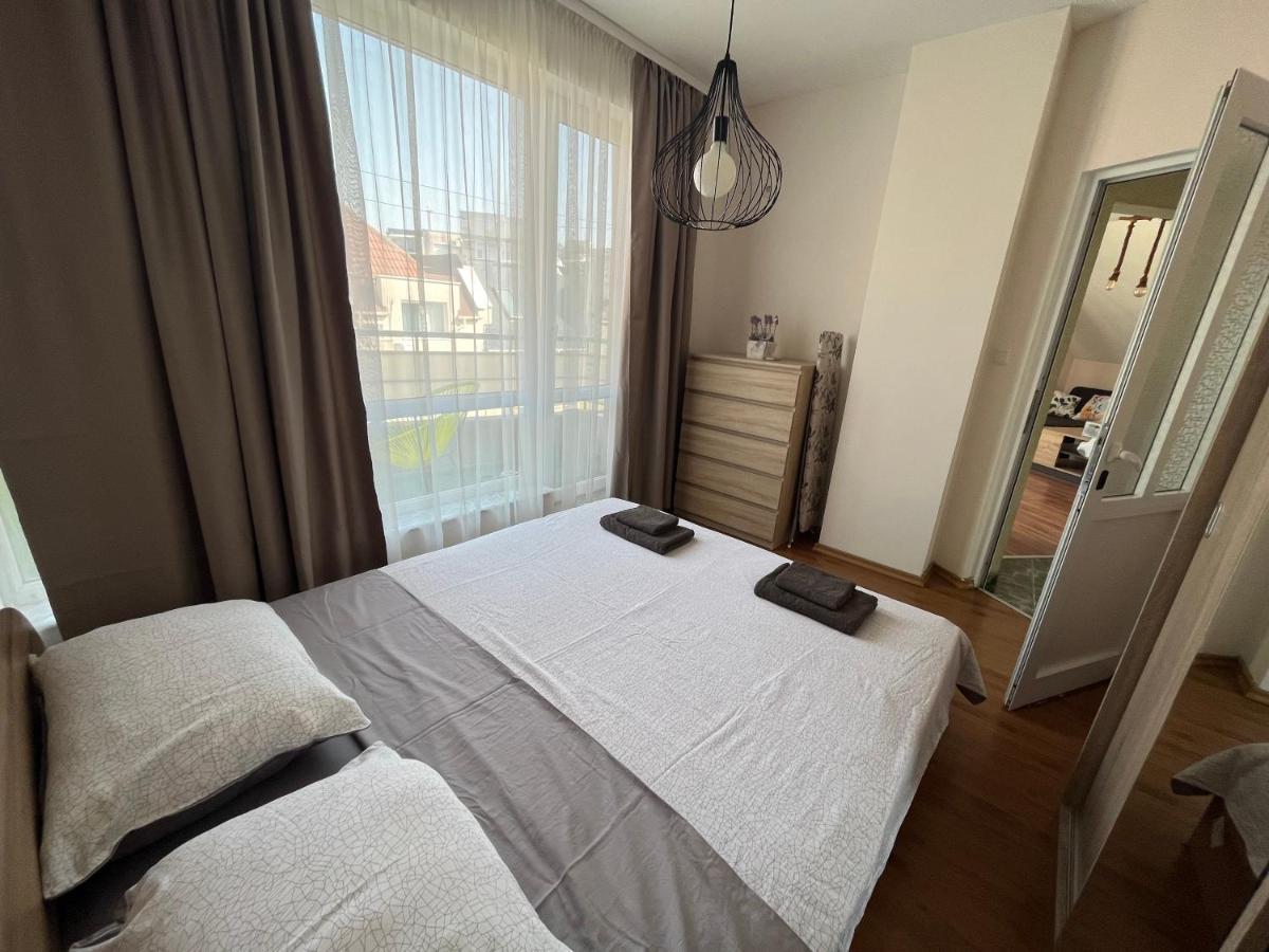 Apartment Happy Holiday 2 Бургас Экстерьер фото