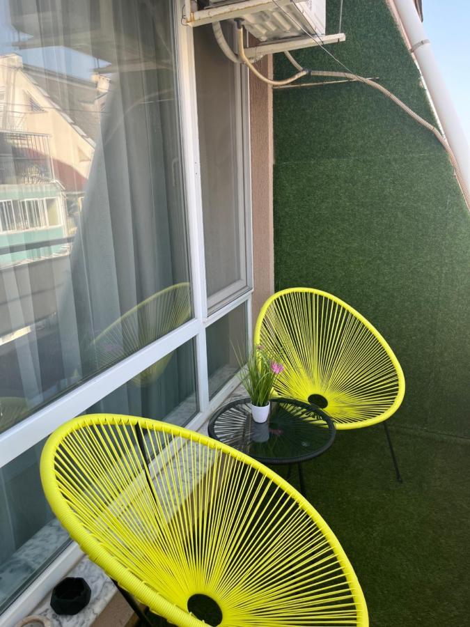 Apartment Happy Holiday 2 Бургас Экстерьер фото