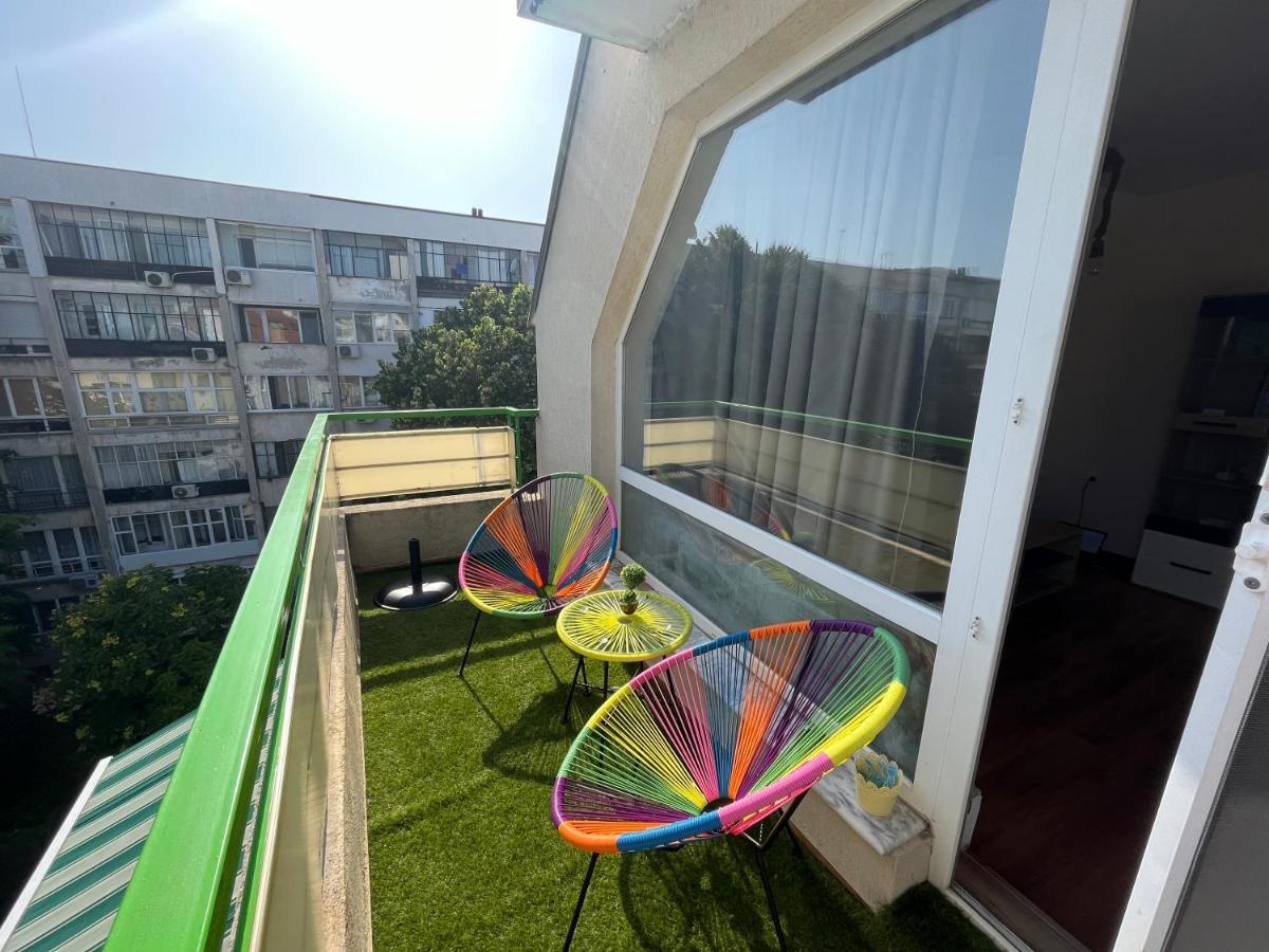 Apartment Happy Holiday 2 Бургас Экстерьер фото