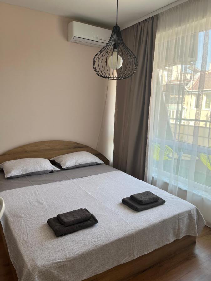 Apartment Happy Holiday 2 Бургас Экстерьер фото